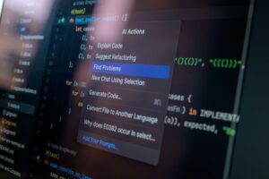 Como utilizar a inteligência artificial para melhorar a análise de notícias em tempo real