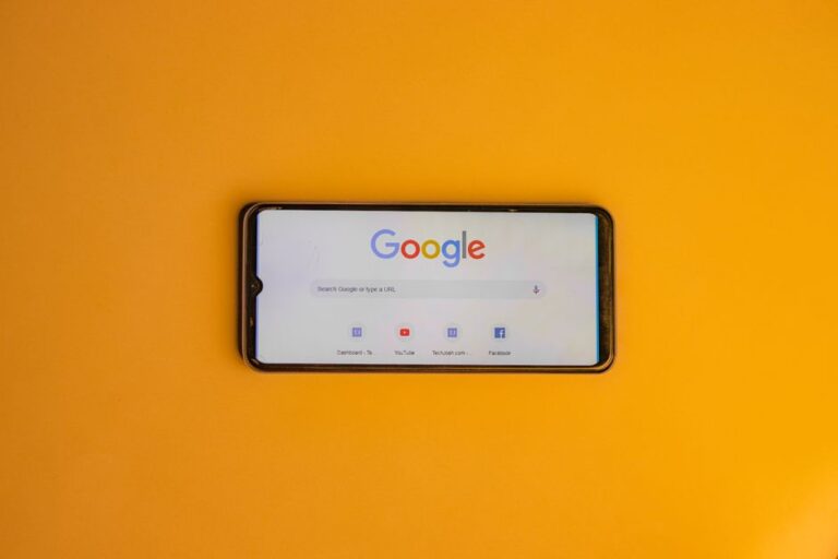Como criar alertas no Google para acompanhar temas e fontes específicas em tempo real
